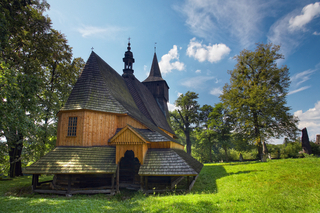 Kościół zabytkowy w Osieku