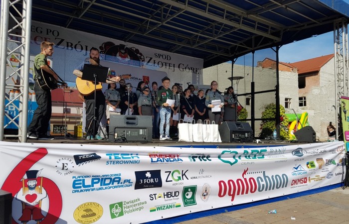 Bieg Zbója występy muzyczne na scenie